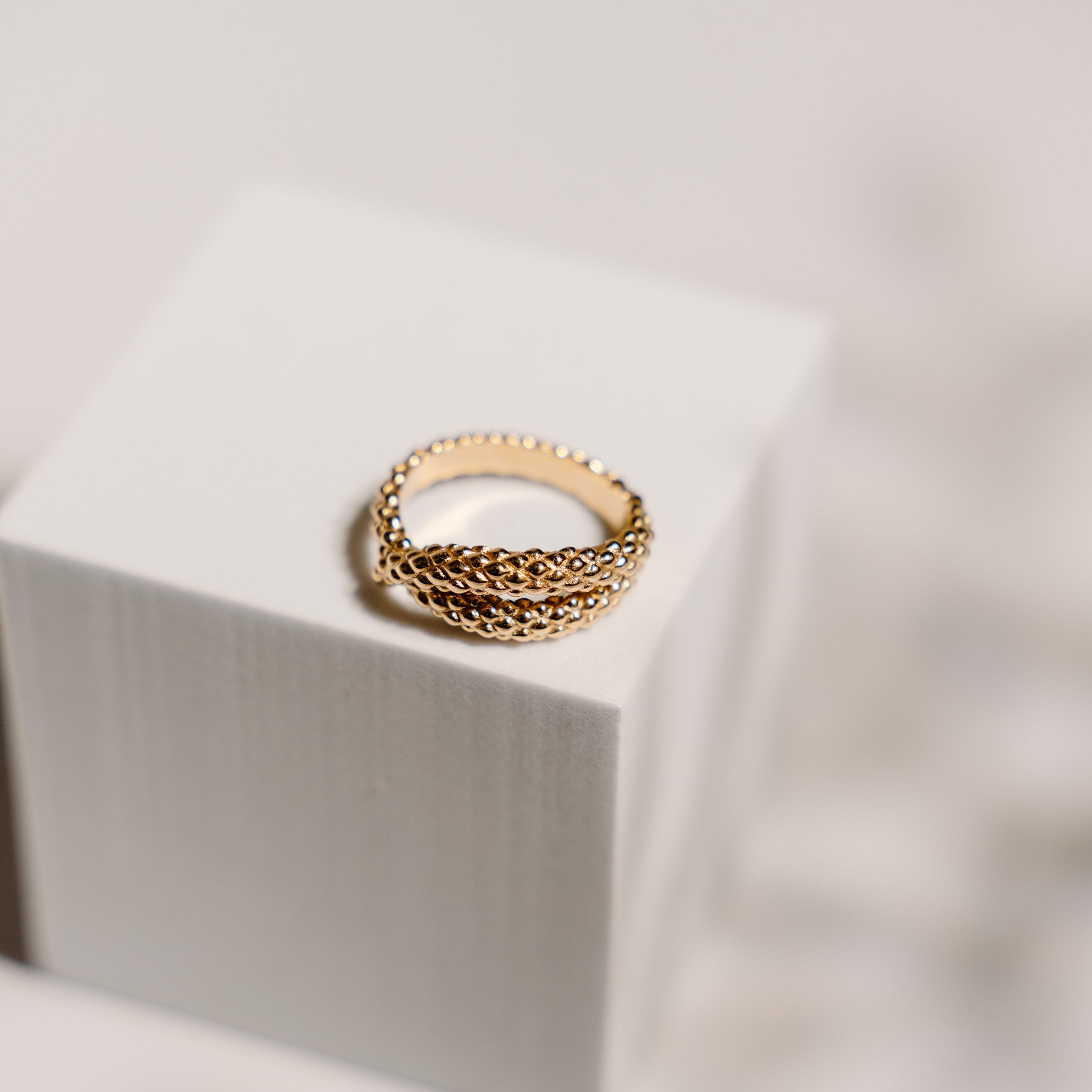 Luci - 9ct Yellow Gold Ring